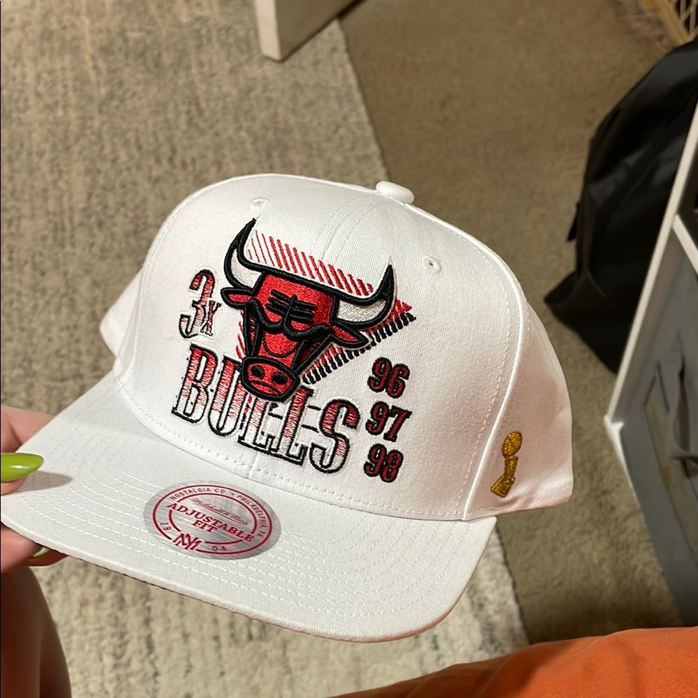 Mitchell & Ness Chicago Bulls White Cap